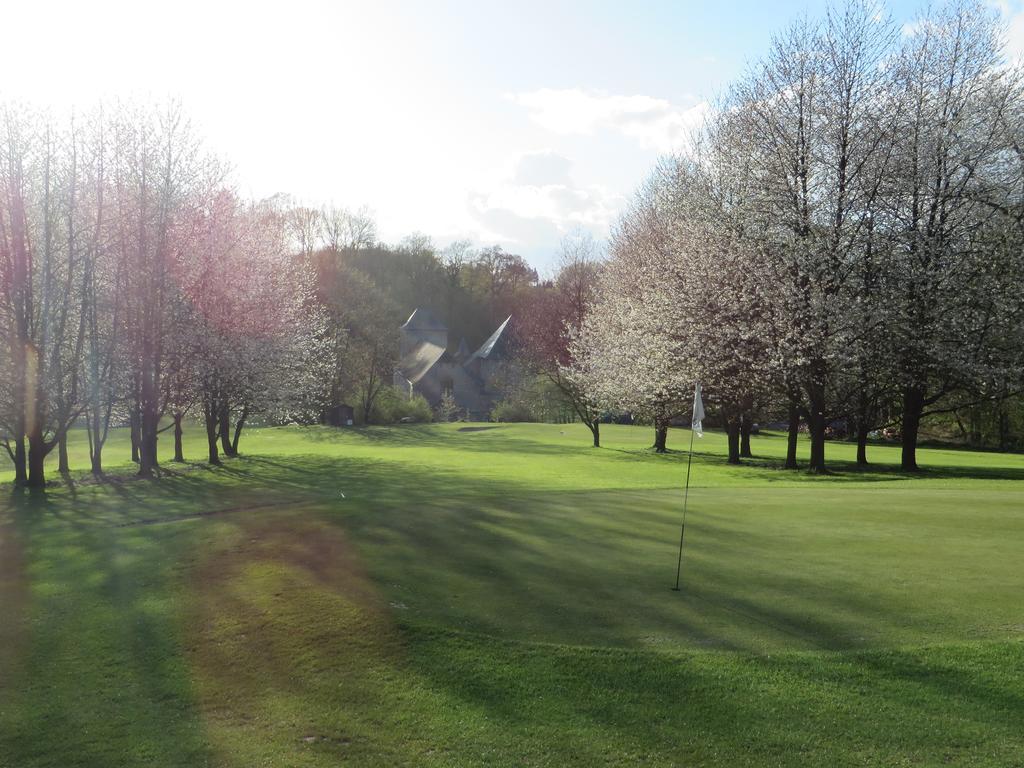 Golf & Hotel De Falnuee Mazy Kültér fotó
